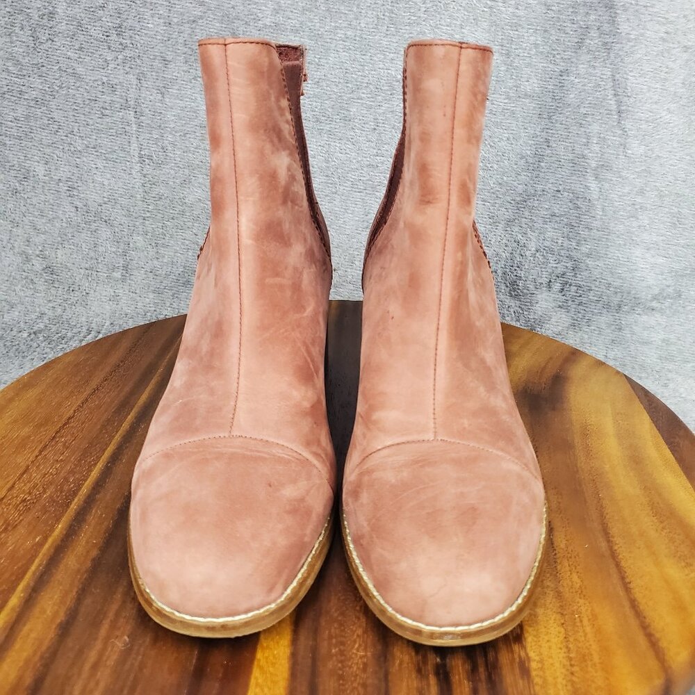 Toms Chelsea Boots Womens 9.5 Red Burgundy Leather Pull On Comfort Ankle Booties - Picture 2 of 11